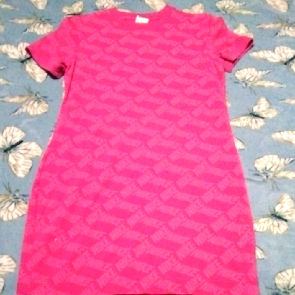 Vibrant  Nike Pink Patterned Dress